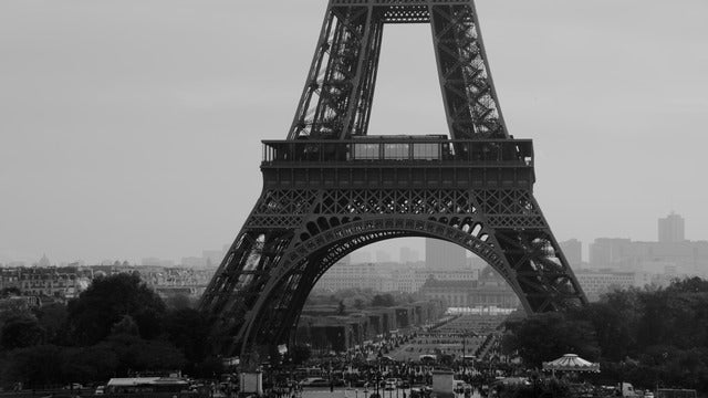 Anaïs MVA on tour. Book now with FME Booking