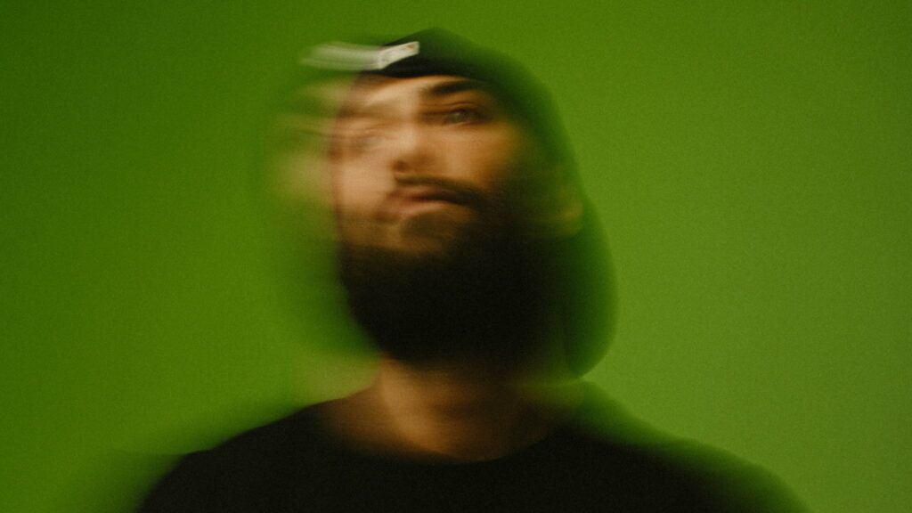 Nimo on tour. Book now with FME Booking