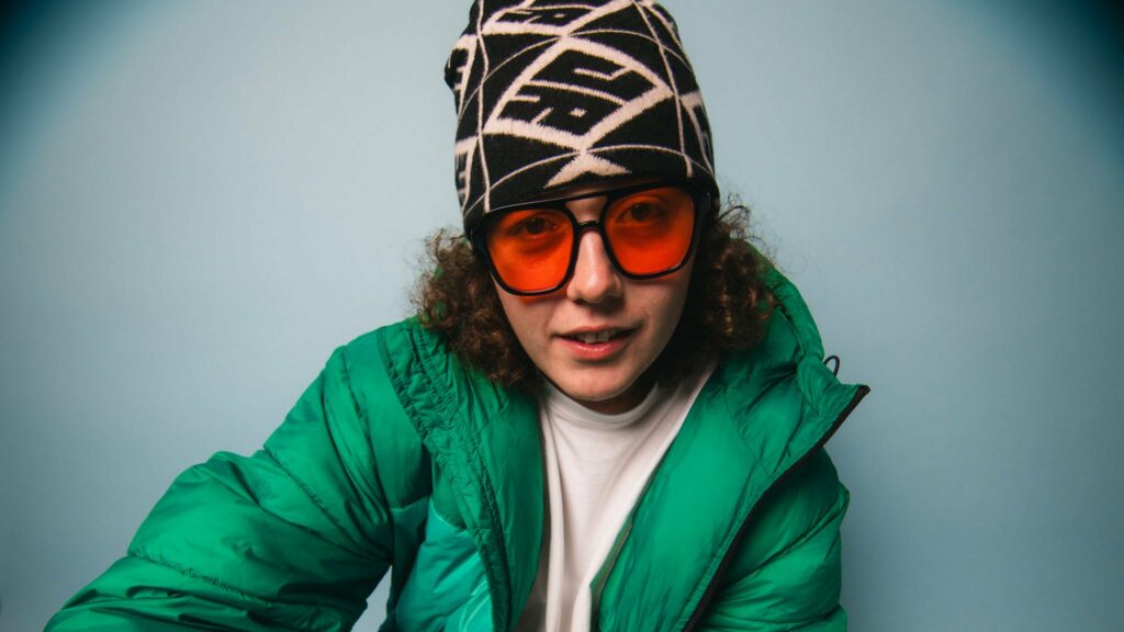 Curtisy on tour. Book now with FME Booking