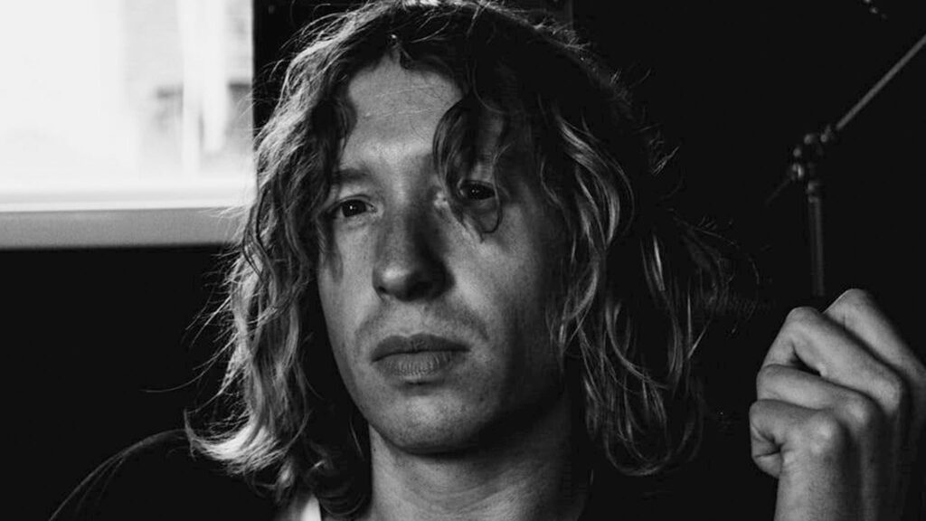 Daniel Avery on tour. Book now with FME Booking