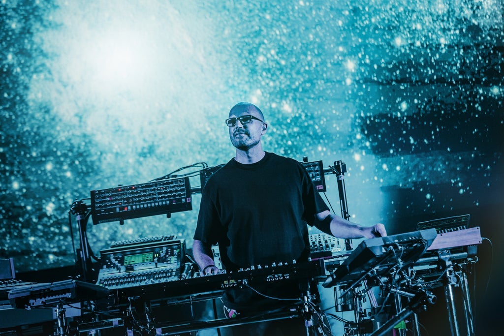 Schiller on tour. Book now with FME Booking