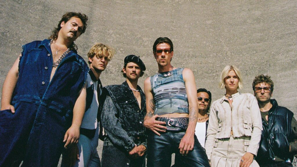 Son Mieux on tour. Book now with FME Booking