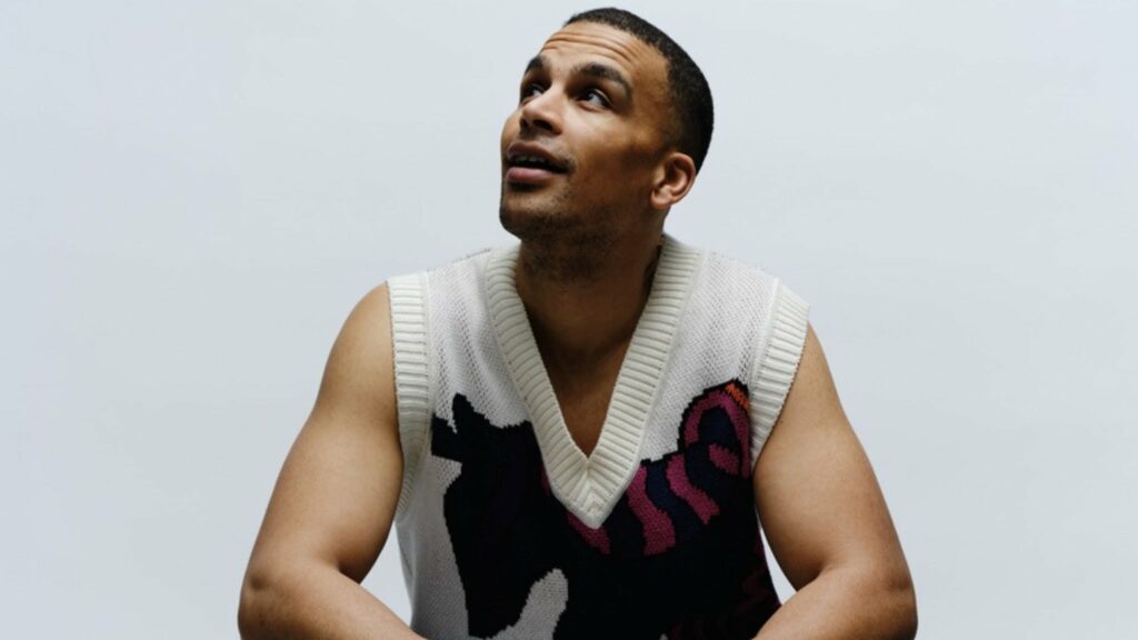 Booz on tour. Book now with FME Booking