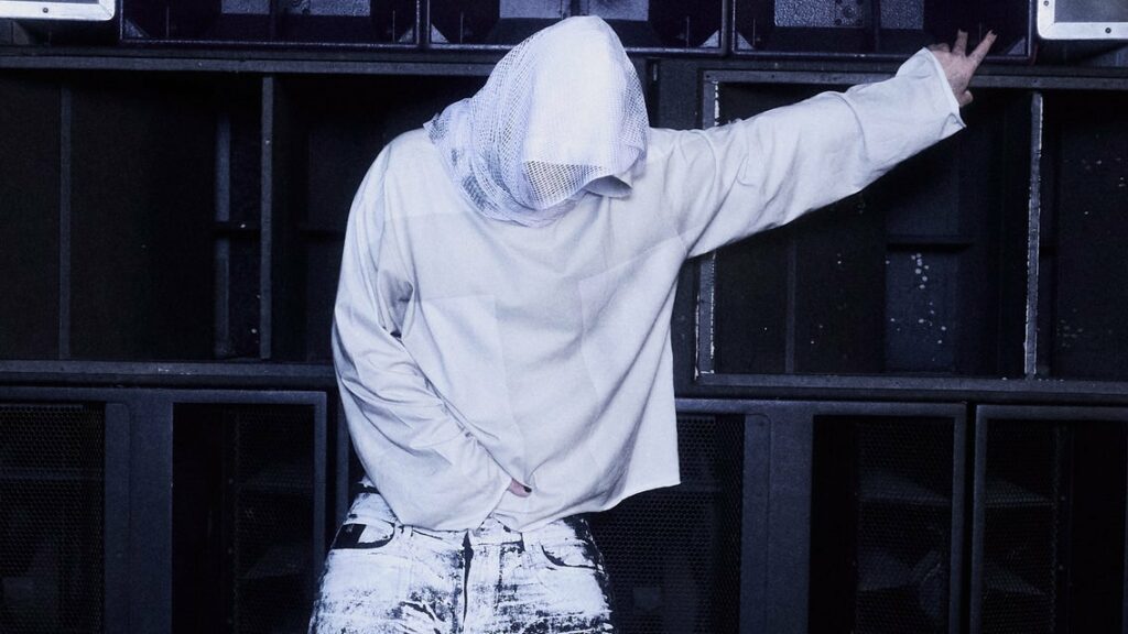 Souly on tour. Book now with FME Booking