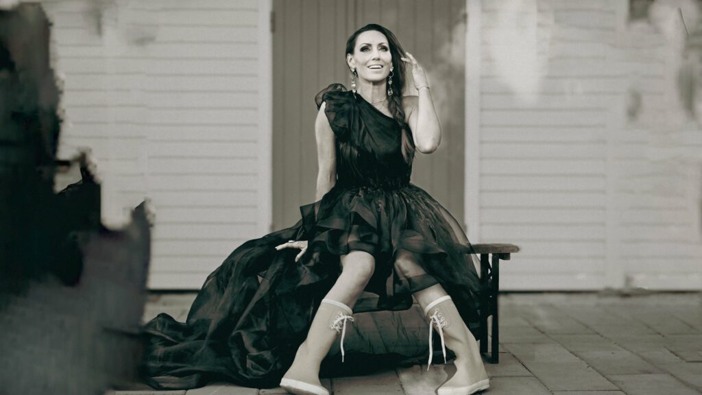 Barbro Barbro on tour. Book now with FME Booking