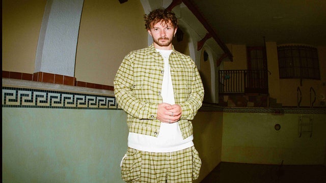 Mom Tudie on tour. Book now with FME Booking