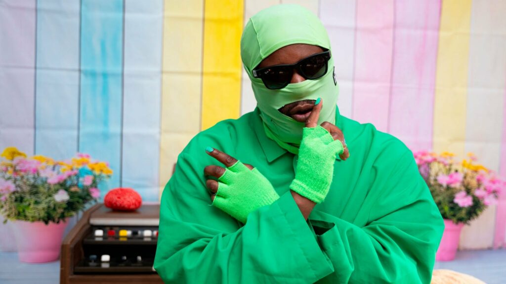 barejegvarmig on tour. Book now with FME Booking