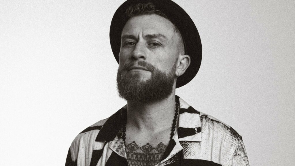 Dub FX on tour. Book now with FME Booking