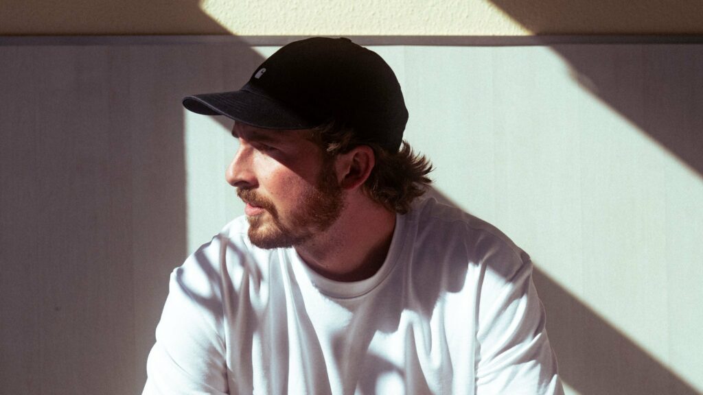 Convinzed on tour. Book now with FME Booking