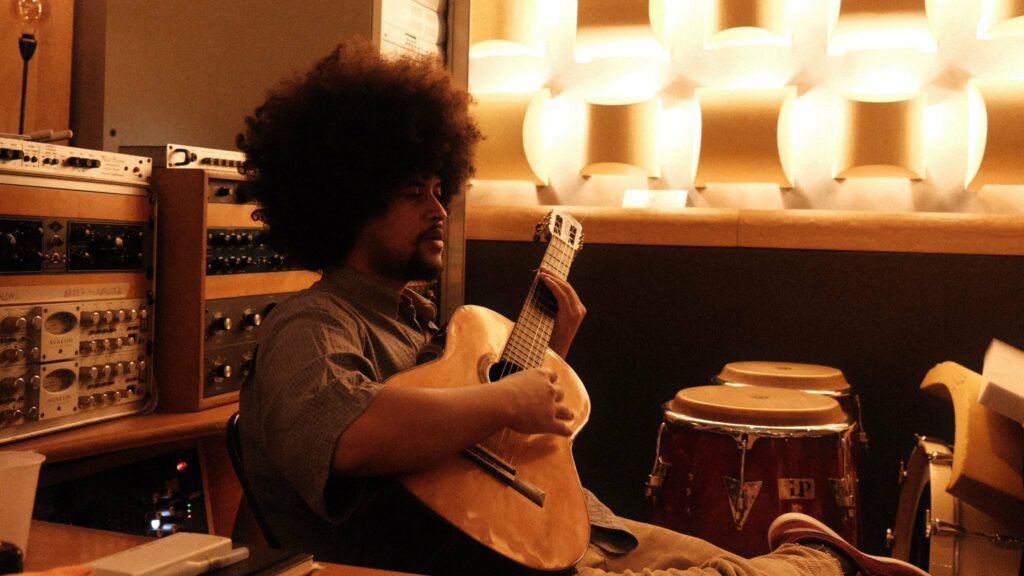 Nyron Higor on tour. Book now with FME Booking