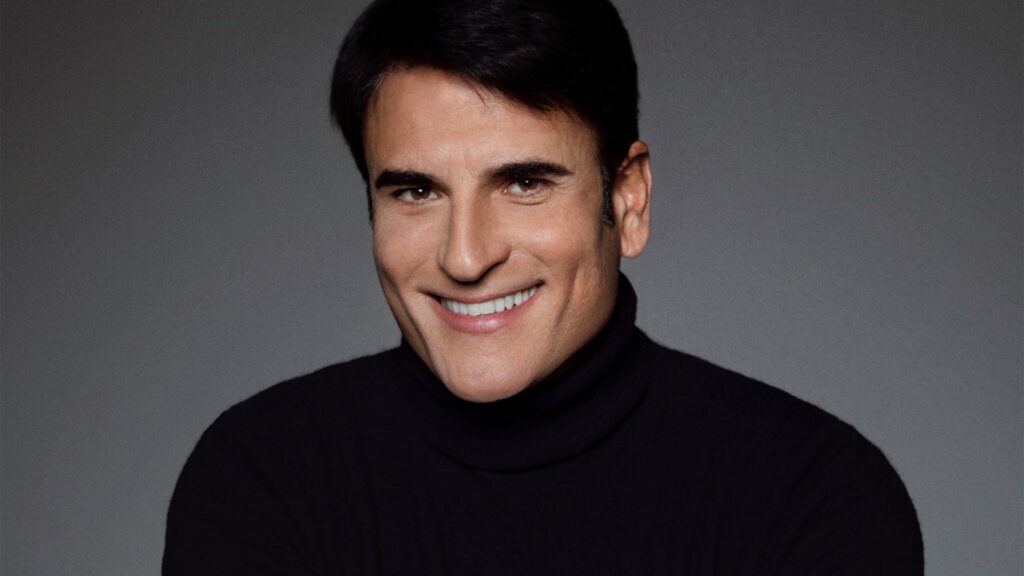 Sal Da Vinci on tour. Book now with FME Booking