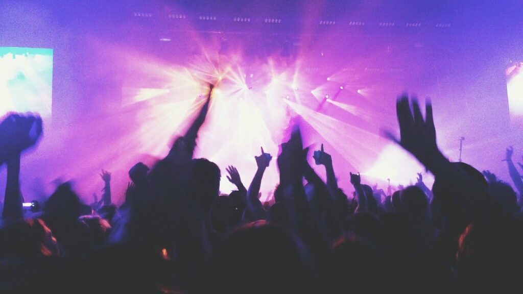 Liv Del Estal on tour. Book now with FME Booking