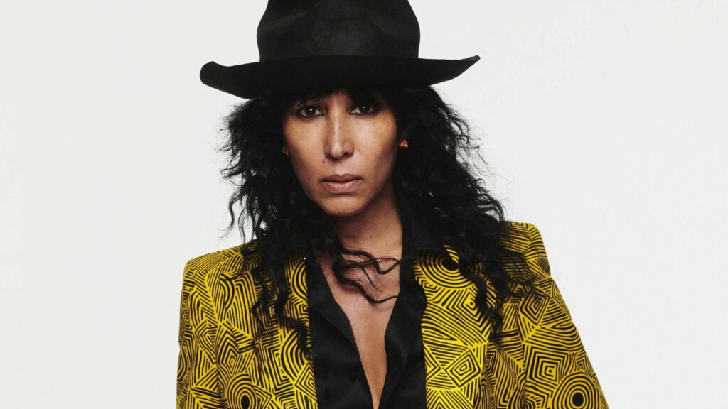 Titiyo on tour. Book now with FME Booking