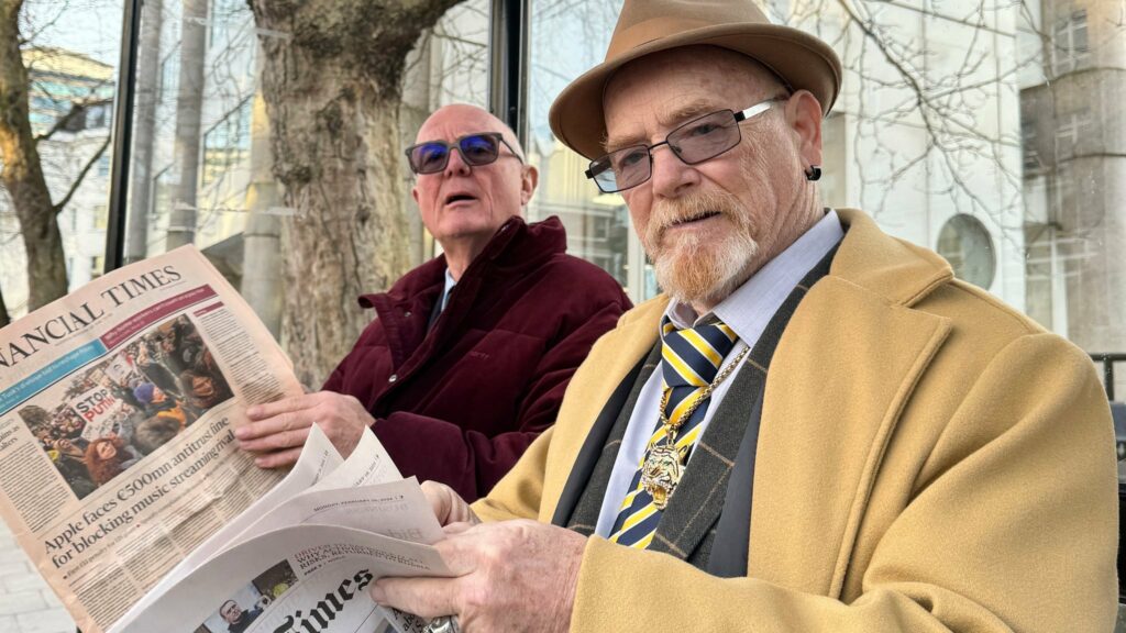 Pete & Bas on tour. Book now with FME Booking