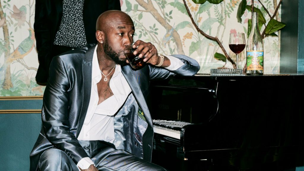 Freddie Gibbs on tour. Book now with FME Booking
