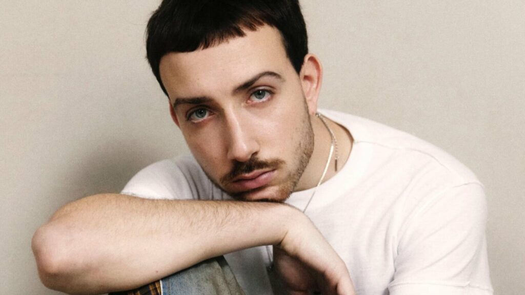 The Doug on tour. Book now with FME Booking