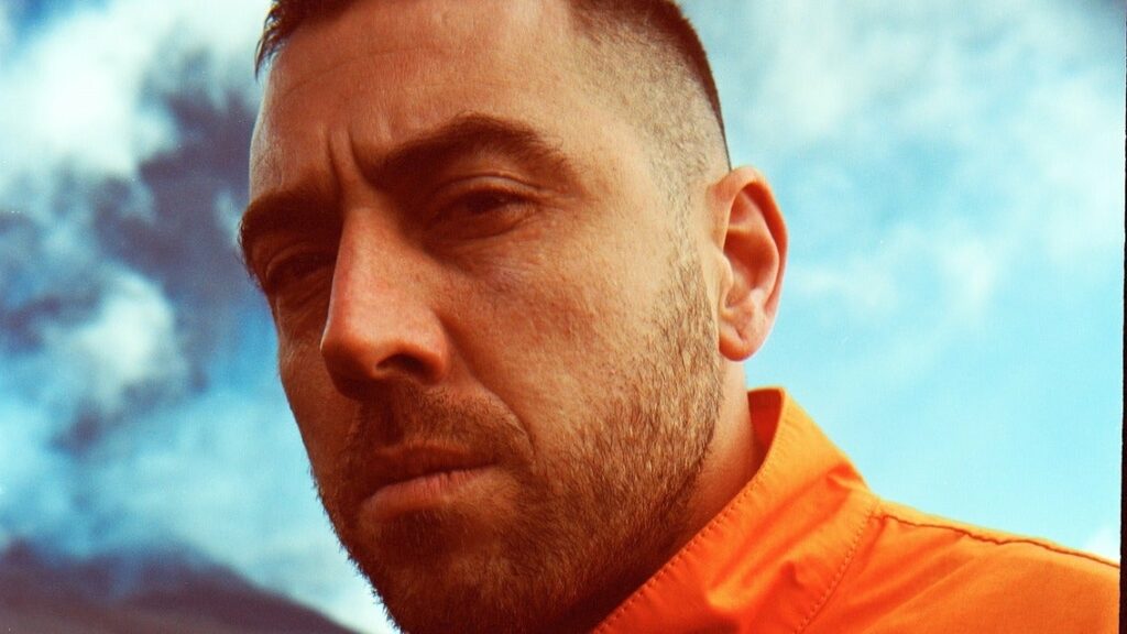 Coez on tour. Book now with FME Booking