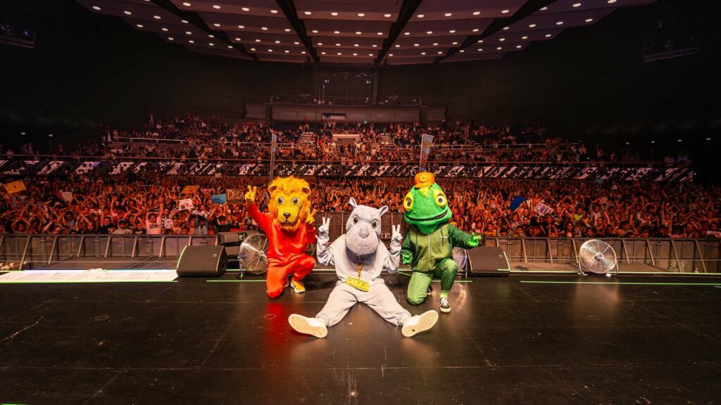 DIKKA on tour. Book now with FME Booking