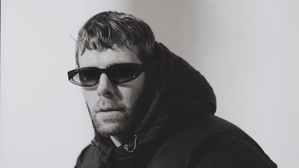 Lars Vaular on tour. Book now with FME Booking