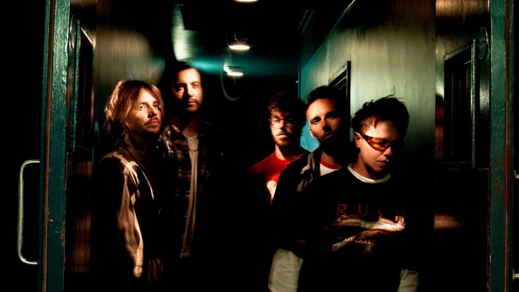 Nothing But Thieves on tour. Book now with FME Booking